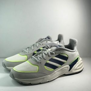 Adidas Sneakers men’s 9